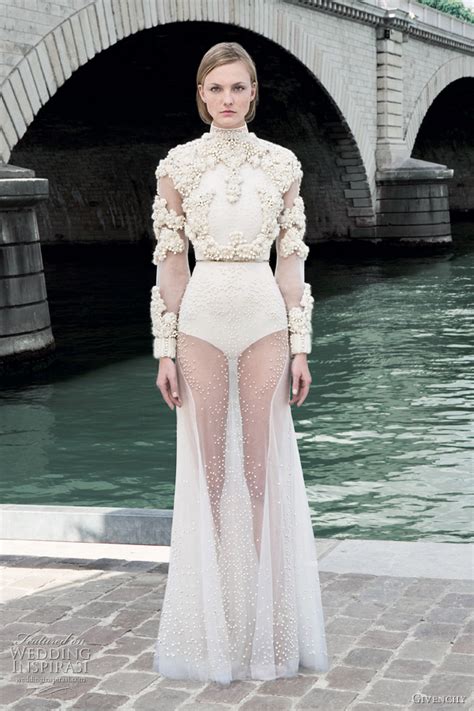 givenchy 2011|Givenchy Fall 2011 Couture Collection .